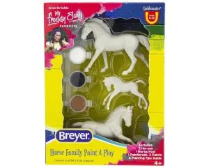 Breyer Horse Family Paint & Play